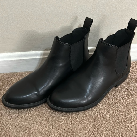 H&M black ankle boot - Picture 3 of 3